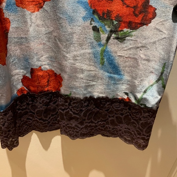 Beautiful dress - Picture 5 of 6